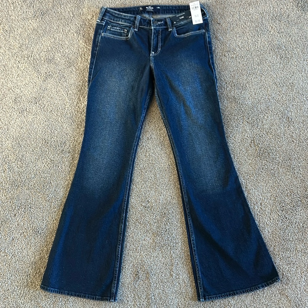 Hollister Low Rise Flare Jeans size 6R